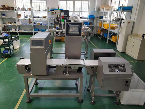 Σύνθετη μηχανή (Combo) ανίχνευσης μετάλλων & ελέγχου βάρους